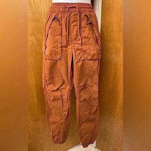 No Boundaries Women’s Cargo Pants